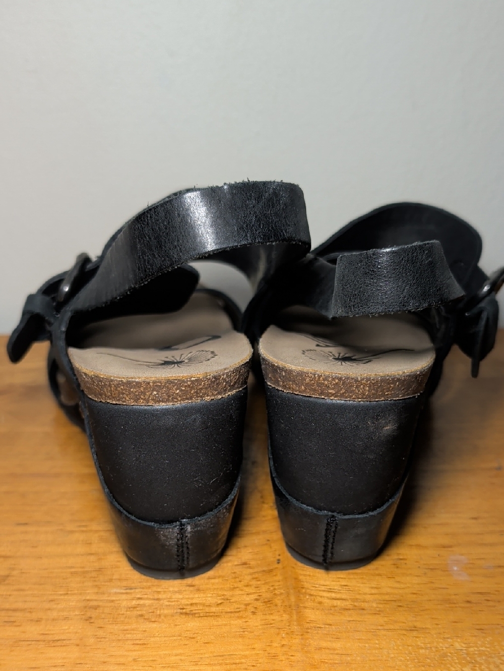 OTBT Overnight Black Leather Slingback Wedge Sandals Summer Preppy Womens Size 9 - Picture 4 of 8